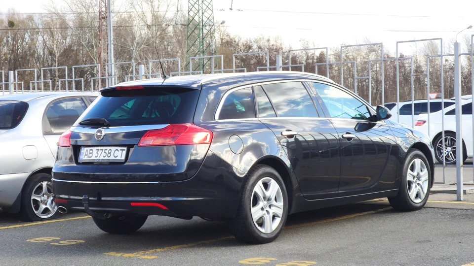 Opel Insignia Sports Tourer 2