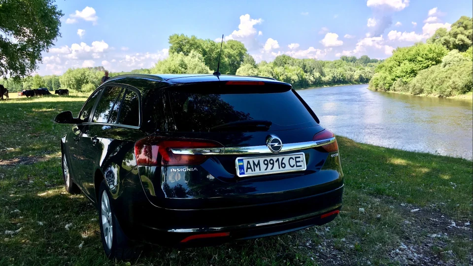 Opel Insignia Sports Tourer 2