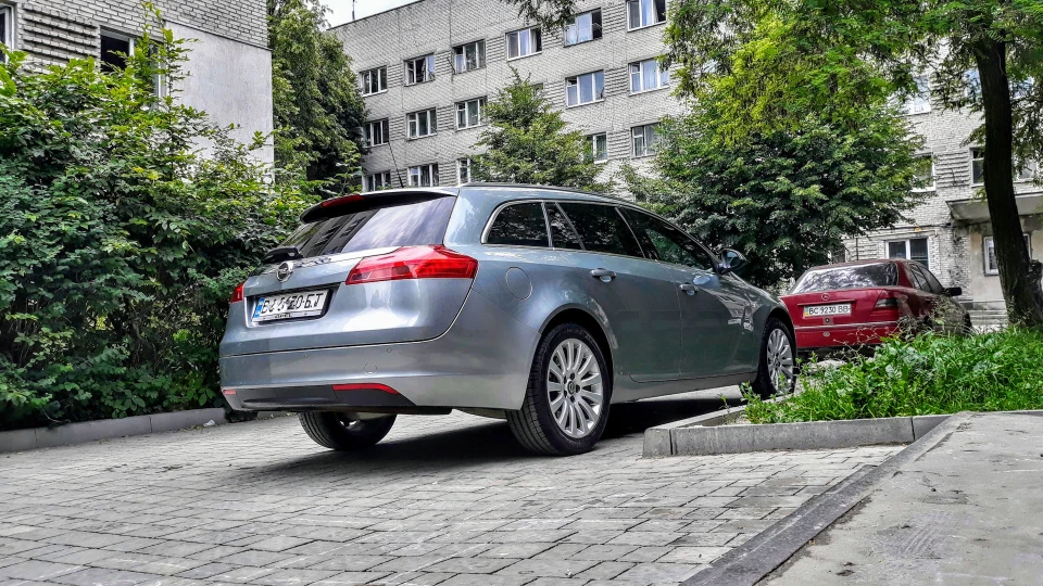 Opel Insignia Sports Tourer 2.0 | 118 КВ 2