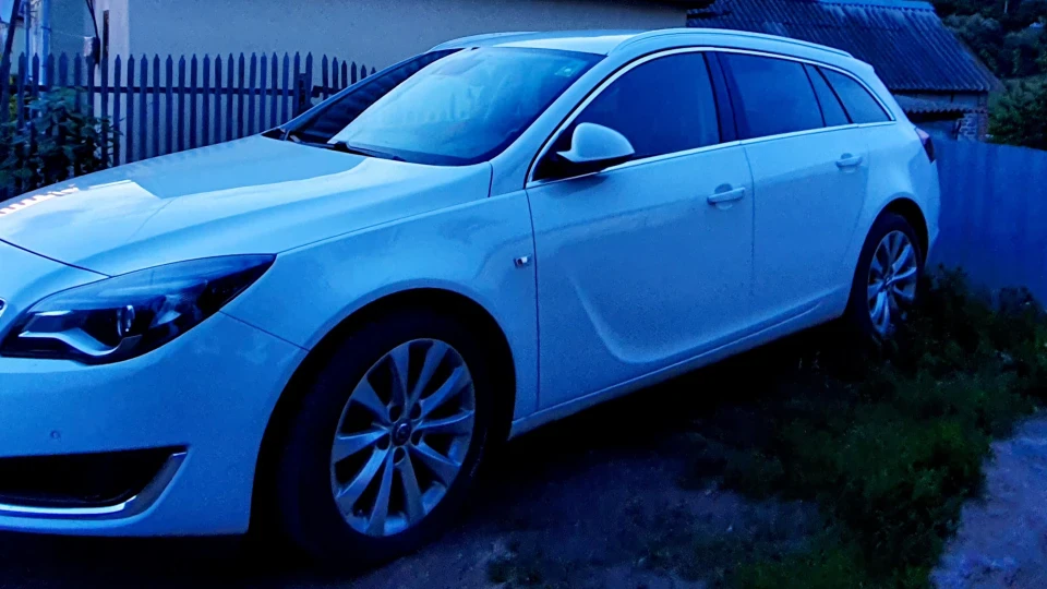 Opel Insignia Sports Tourer 2.0 CDTI 5