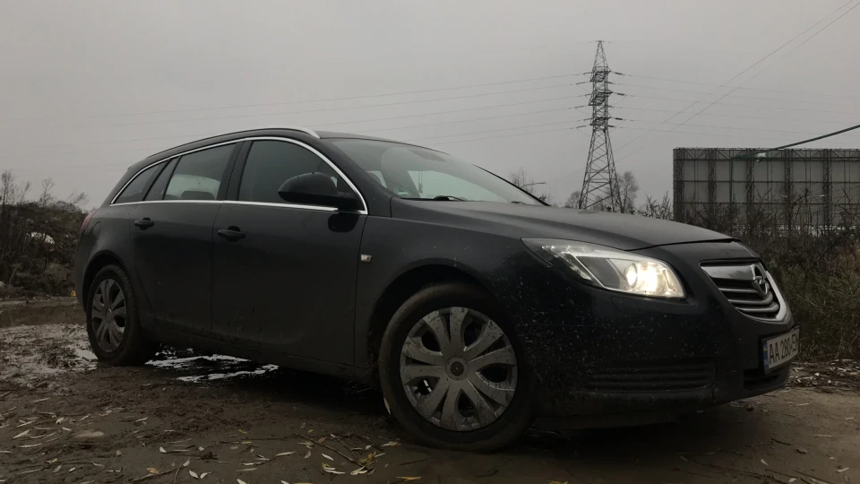 Opel Insignia Sports Tourer A20DTH 2