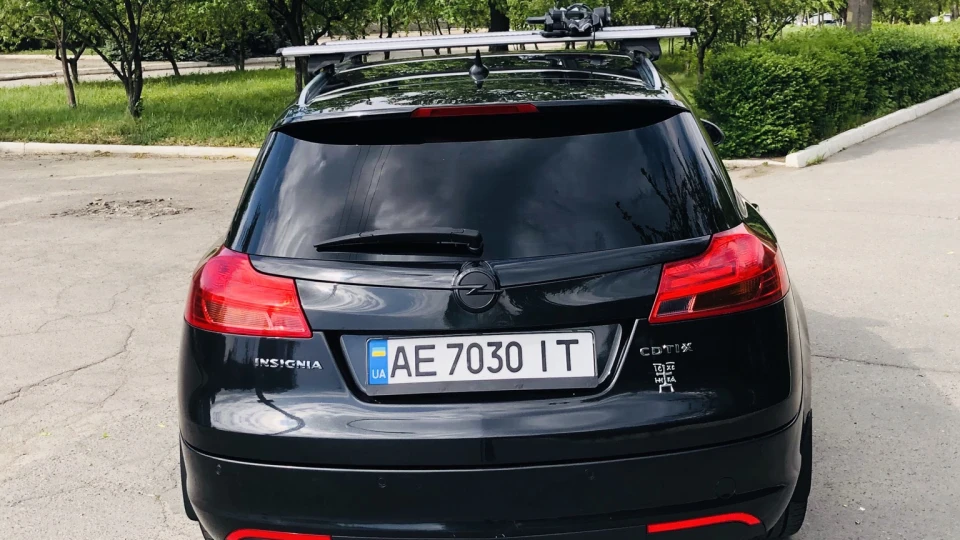 Opel Insignia Sports Tourer ♠️Чорний вагон♠️ 3