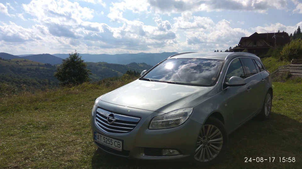 Opel Insignia Sports Tourer IF/UA 2