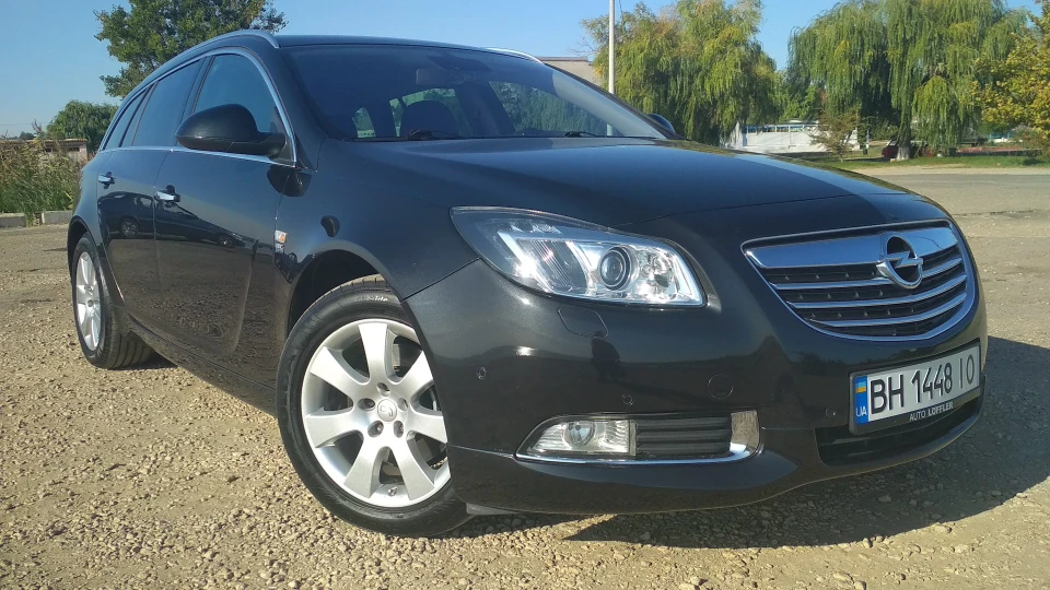Opel Insignia Sports Tourer OPC Line 2