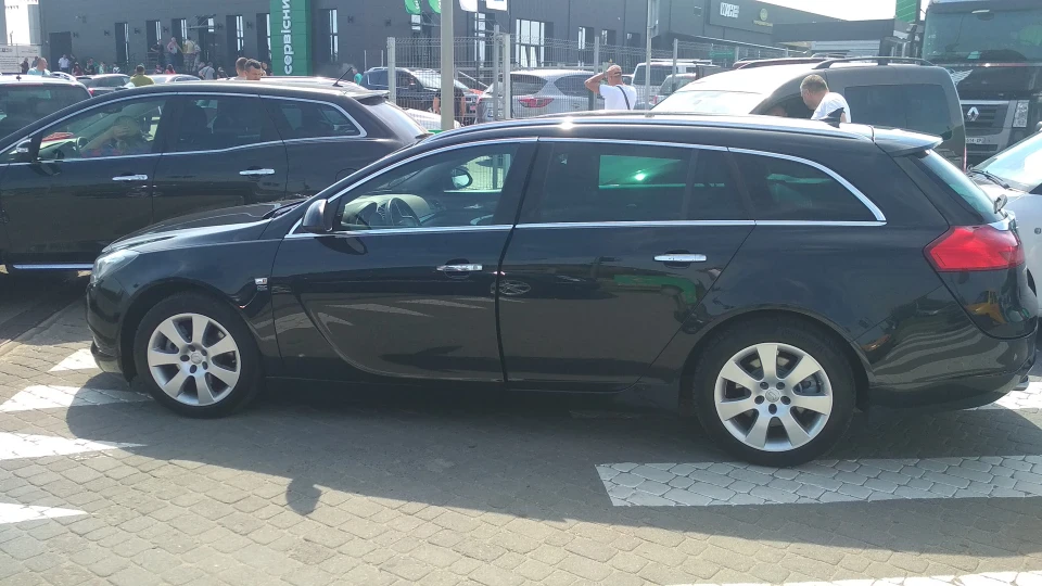 Opel Insignia Sports Tourer OPC Line 5
