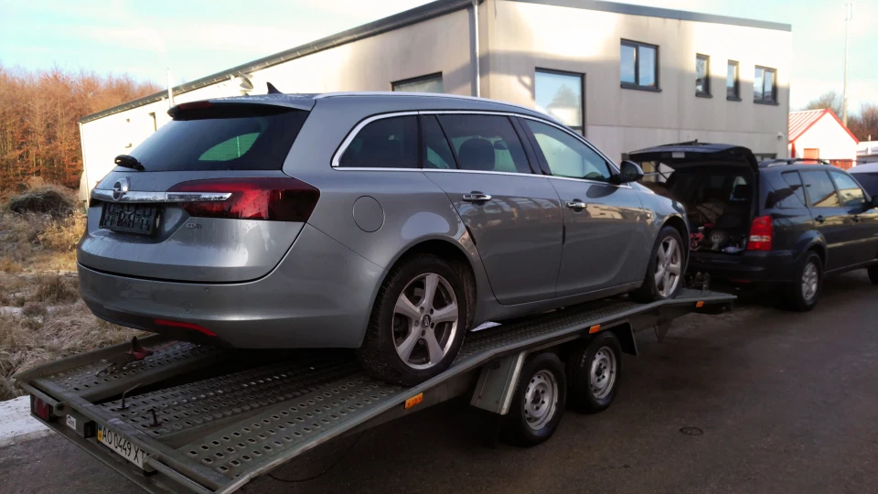 Opel Insignia Sports Tourer попелясто-сірий попіл 3