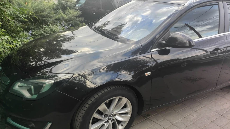 Opel Insignia Sports Tourer Recaro inside