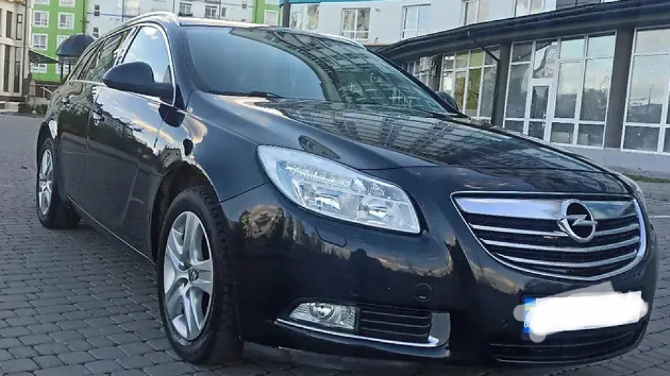 Opel Insignia 2 л дизель
