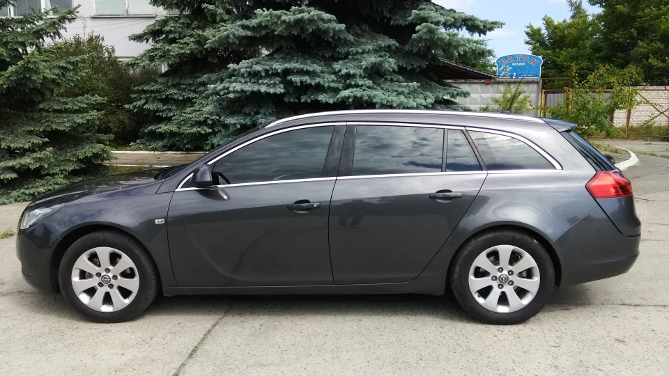 Opel Insignia 2.0 cdti сіра акула 4