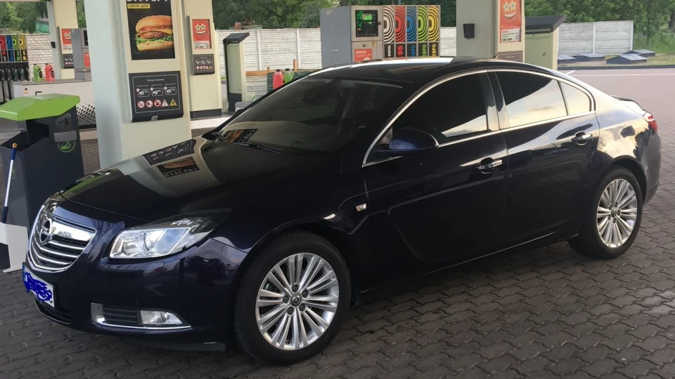 Opel Insignia 2.0 T 2