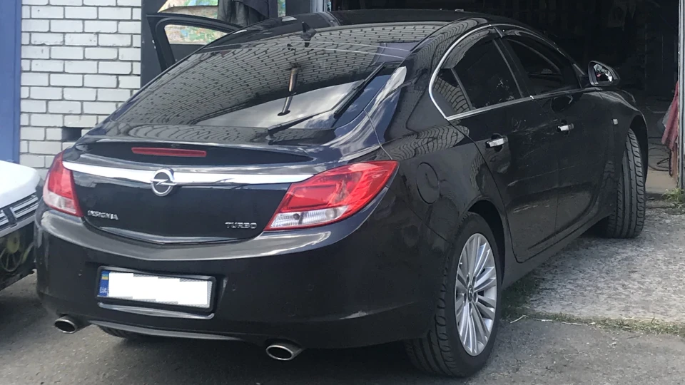 Opel Insignia 2.0 Turbo 265 hp 2