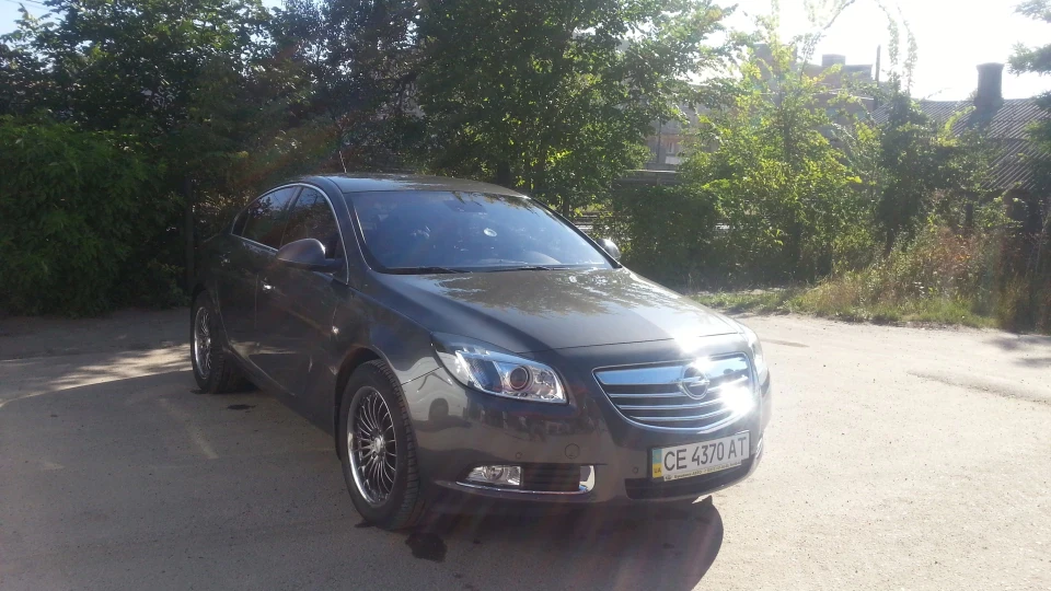 Opel Insignia 2.0 tyrbo 4