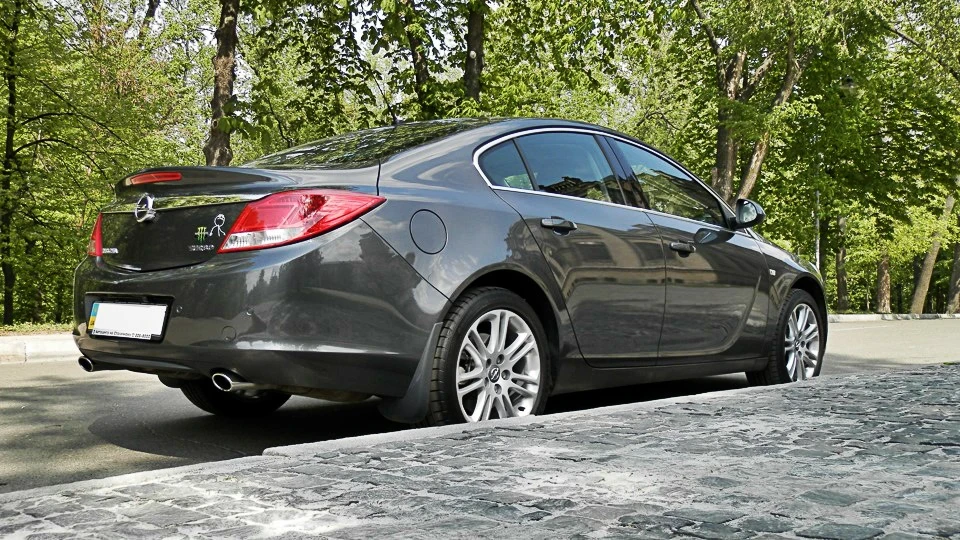 Opel Insignia 2.0T EDS +скоро OPC-Line 5