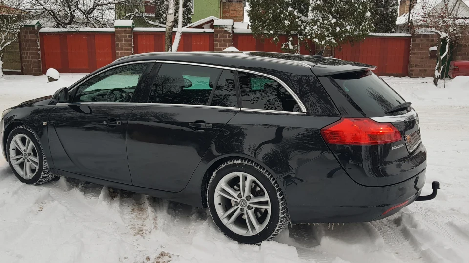 Opel Insignia ІНСИГНІЯ КОСМО 3
