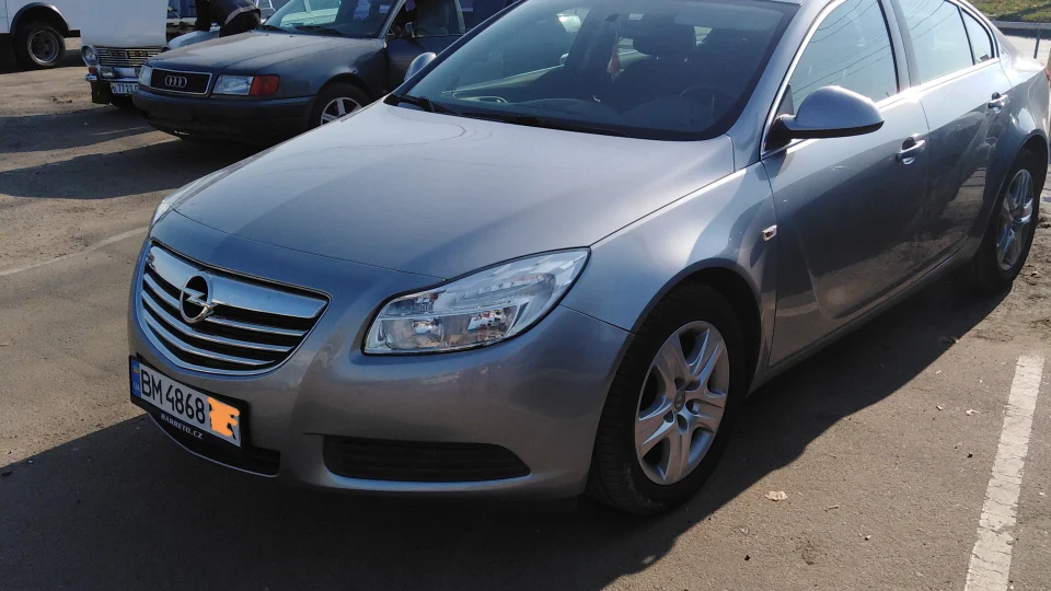 Opel Insignia Седа 2