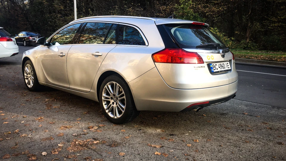 Opel Insignia Turbo benzin 2.0 4