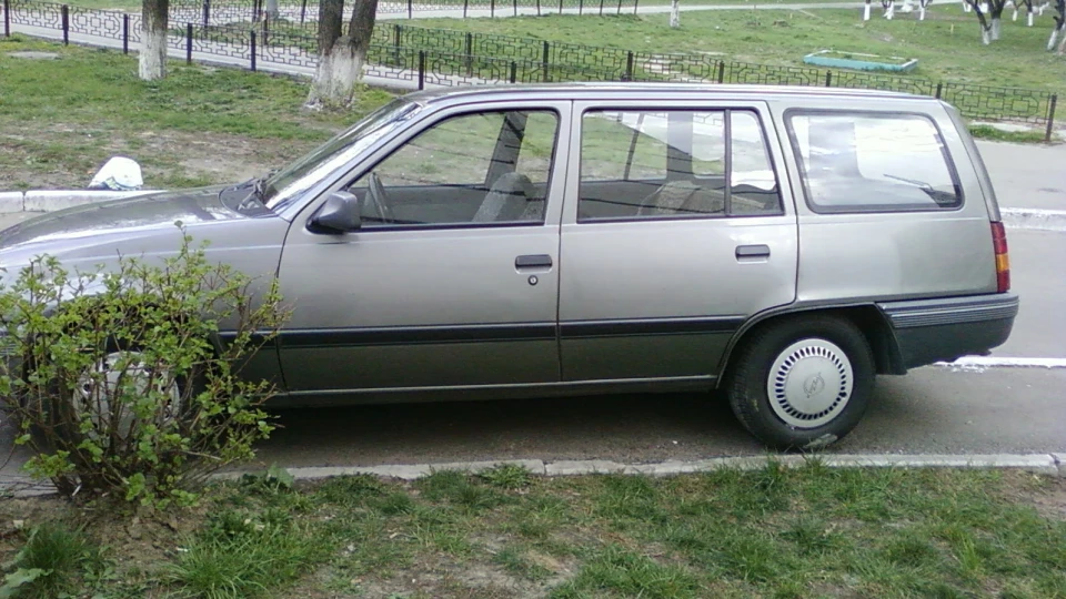Opel Kadett 2