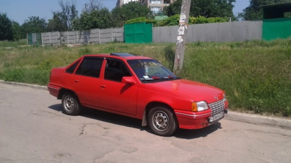 Opel Kadett ↯ⓇⒺⒹ ⓁⒾⒼⒽⓉⓃⒾⓃⒼ↯ 5