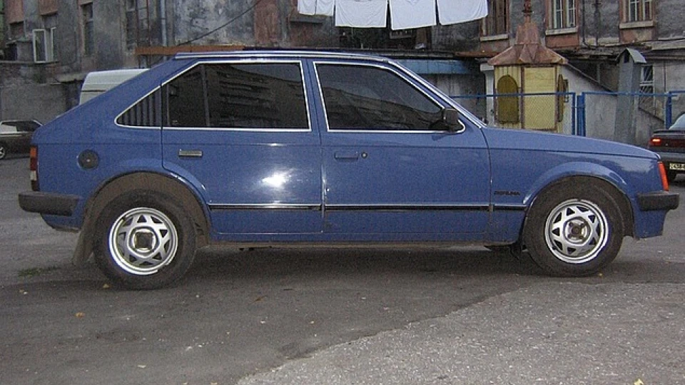 Opel Kadett !!!!!!!