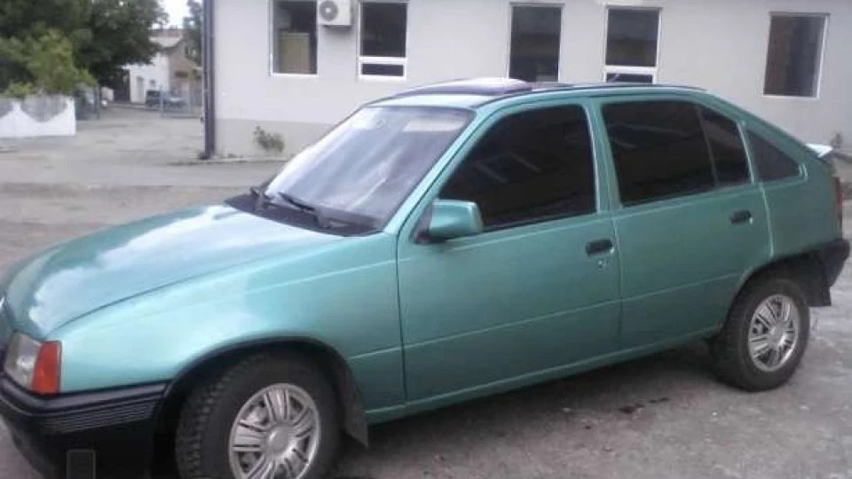 Opel Kadett 1.3 бензин