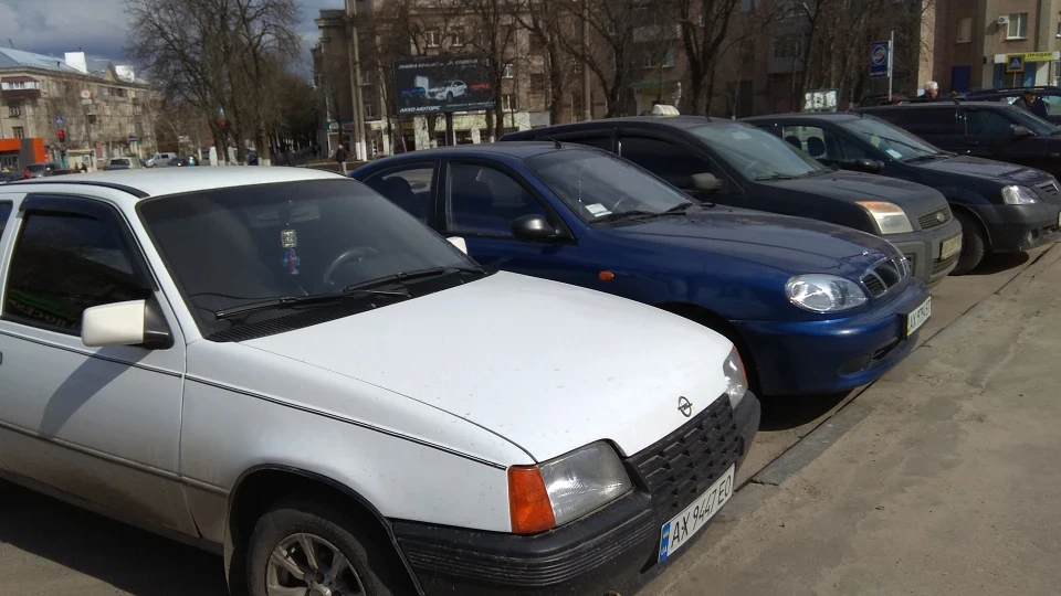 Opel Kadett 1.3 LPG 2