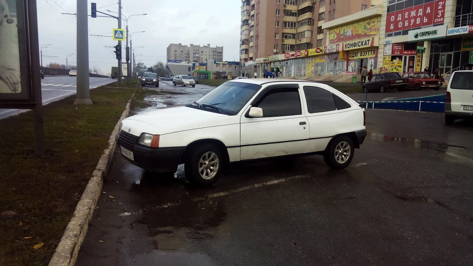 Opel Kadett 1.3 LPG 3