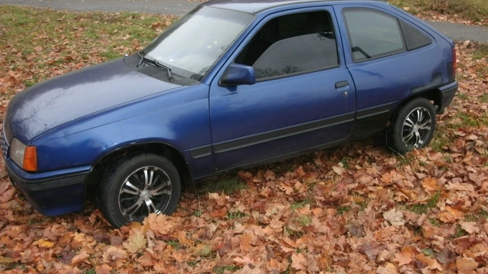 Opel Kadett 1.3 3