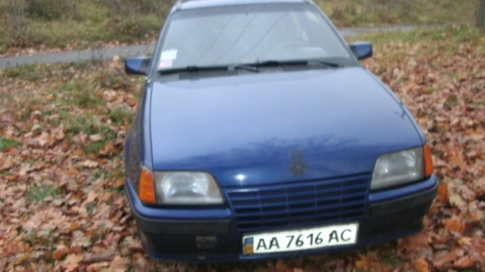 Opel Kadett 1.3 4