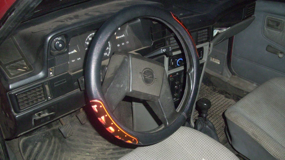 Opel Kadett 13NB 4