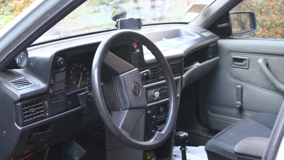 Opel Kadett 1.3NB 4