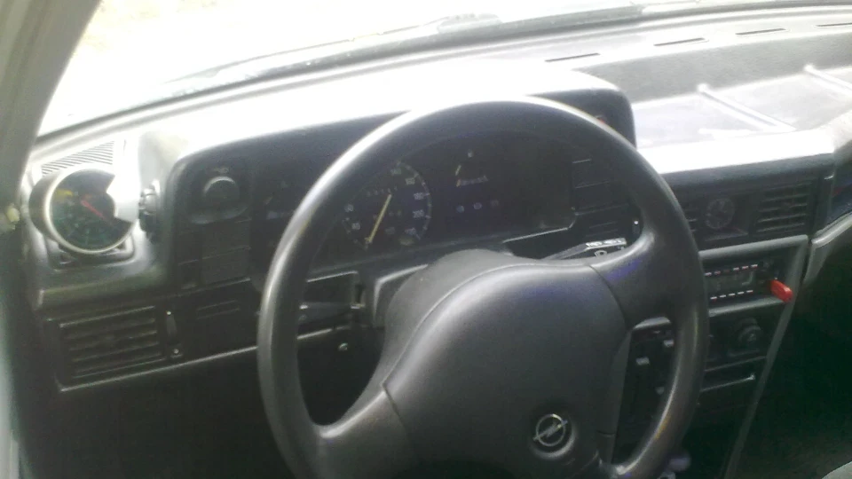 Opel Kadett 1.4 TURBO 4