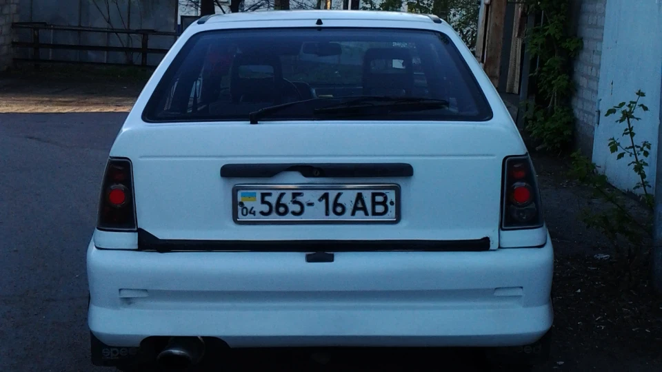 Opel Kadett 1.6 D 2