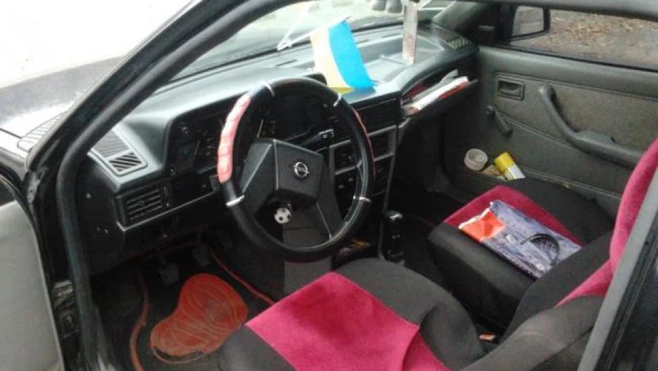 Opel Kadett 1.6 моноінжектор 4