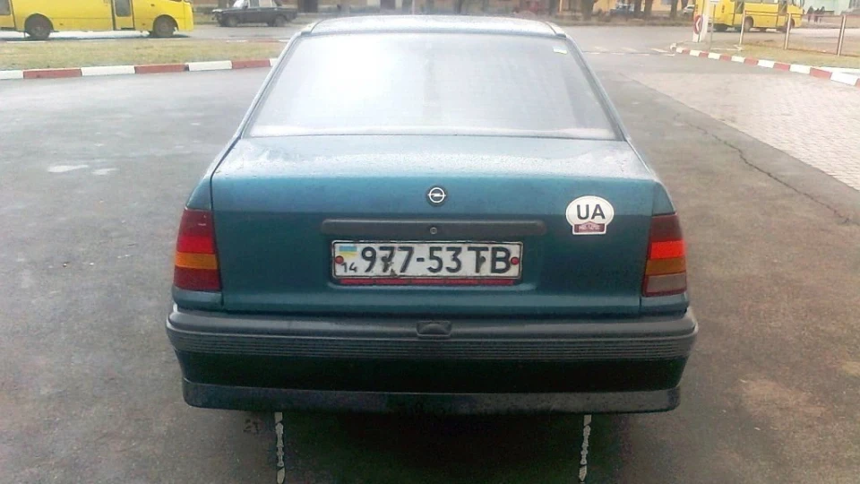 Opel Kadett 1.6 тракторець 4