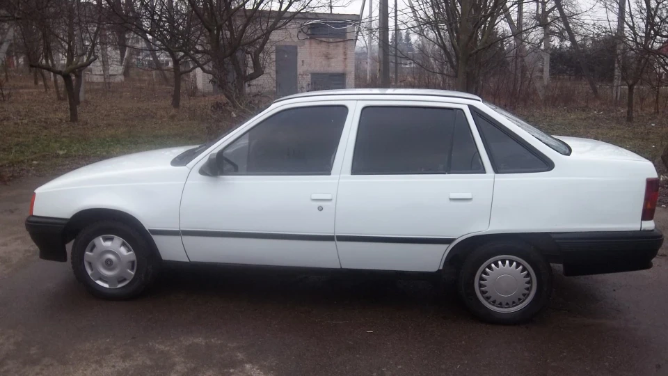 Opel Kadett 1.6d 2