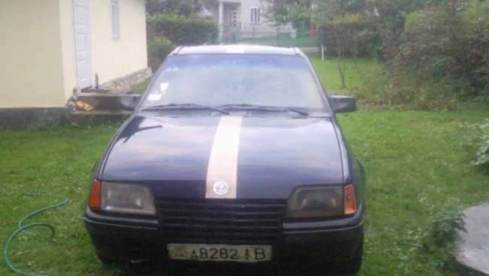 Opel Kadett 1.6d 3