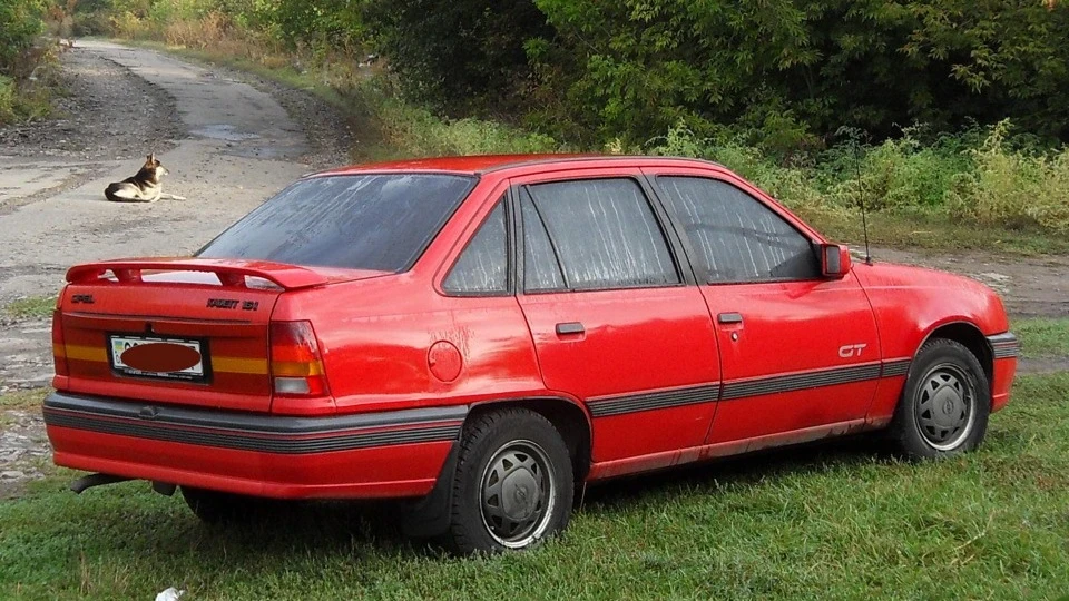 Opel Kadett 1.6i C16NZ 2