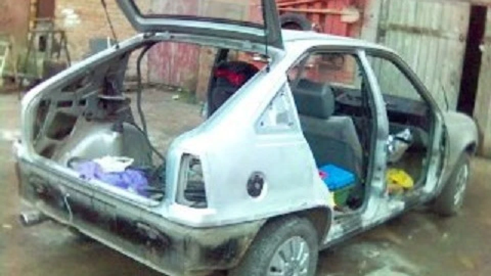 Opel Kadett 1.6і 5