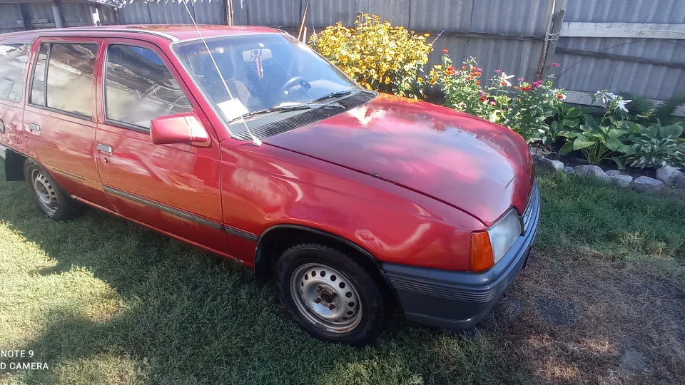 Opel Kadett 1.6SH
