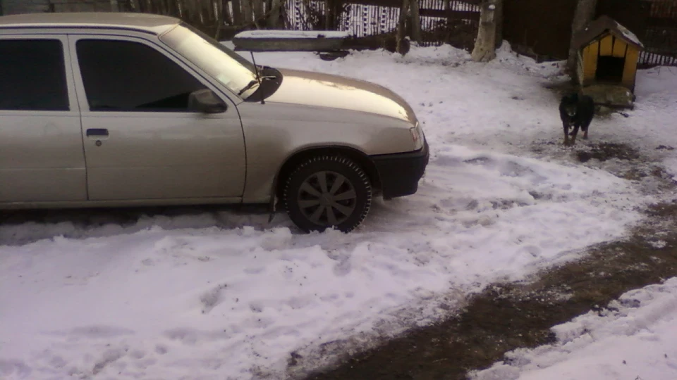 Opel Kadett 1.8i 3