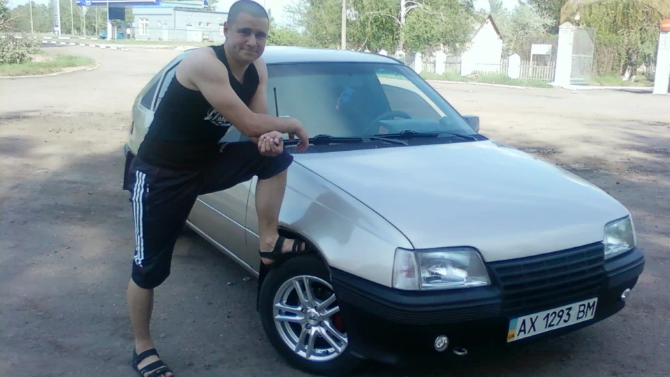 Opel Kadett 1.8i 4