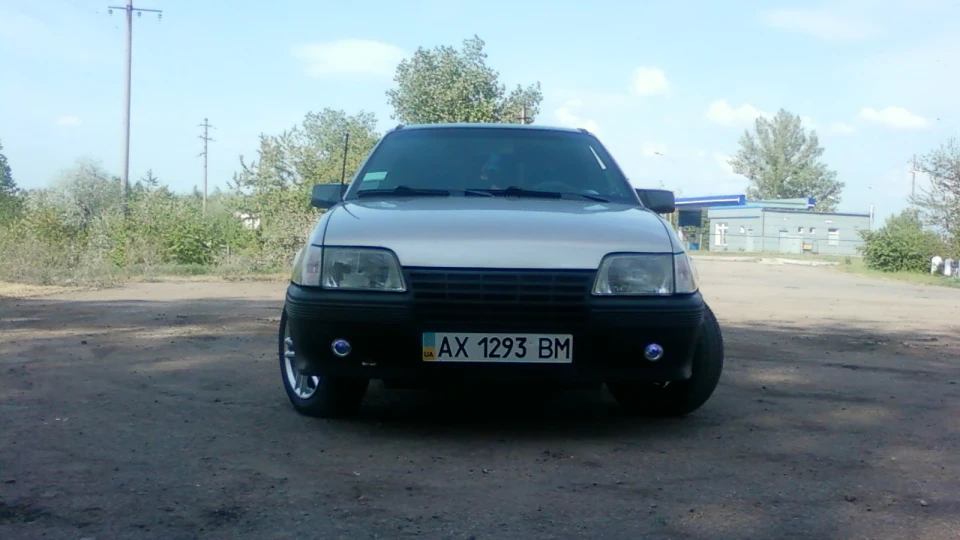 Opel Kadett 1.8i 5