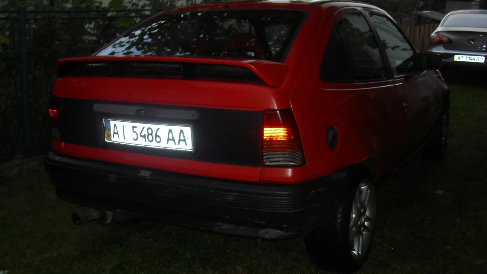Opel Kadett 2.0 turbo 3