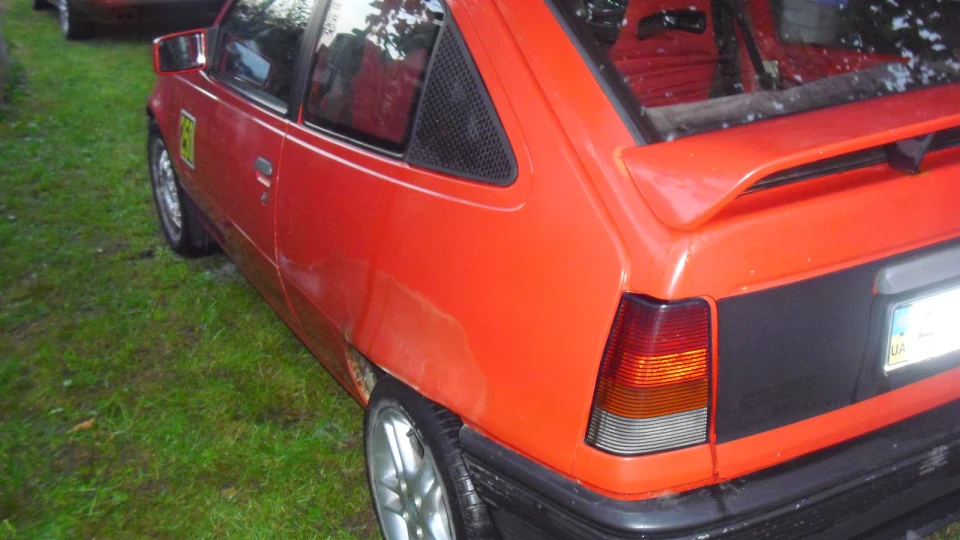 Opel Kadett 2.0 turbo 4