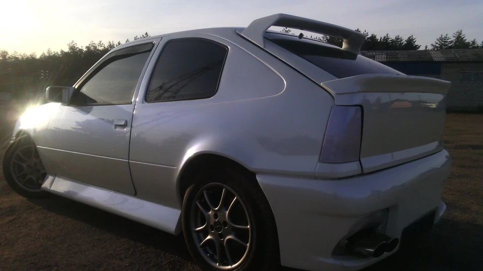 Opel Kadett 2.0 хамелеон 2