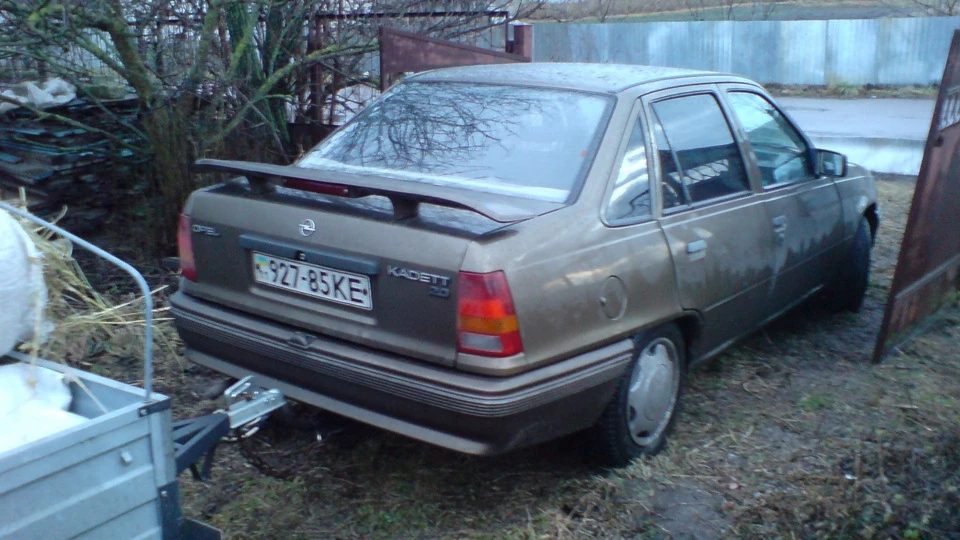 Opel Kadett 2.0 2