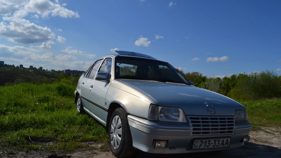 Opel Kadett 2.0i 2