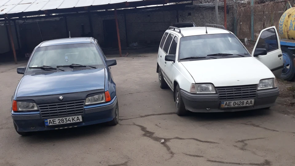 Opel Kadett Бандитка 4