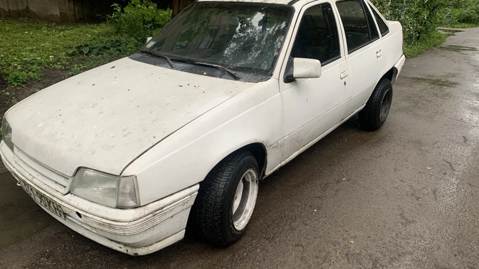 Opel Kadett Бідолаха