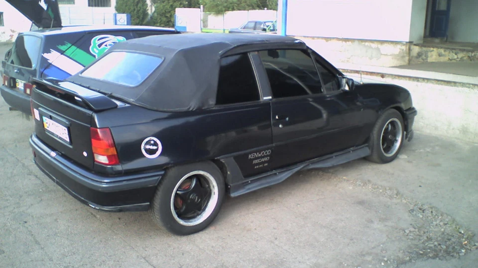 Opel Kadett BERTONE cabrio 5